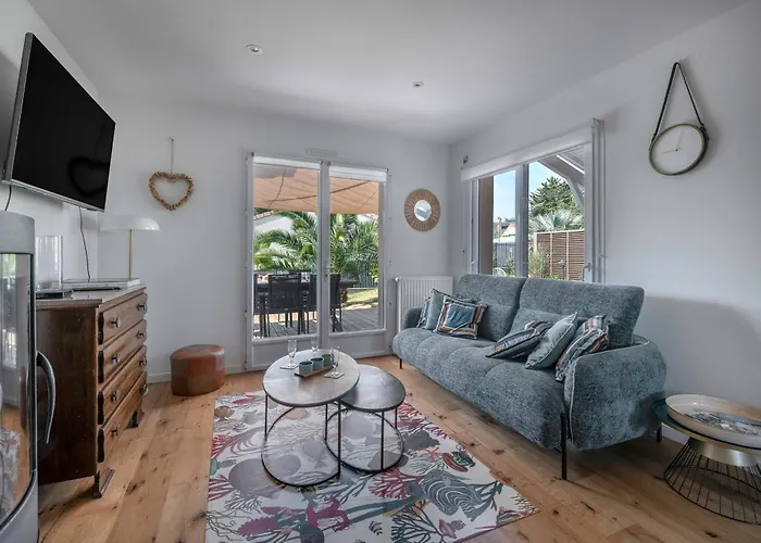 別荘 Maison Familiale Pour 8 Pers - 400m De La ポルニック