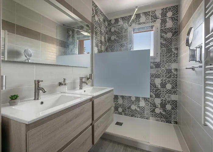 Maison Familiale Pour 8 Pers - 400m De La 別荘 *