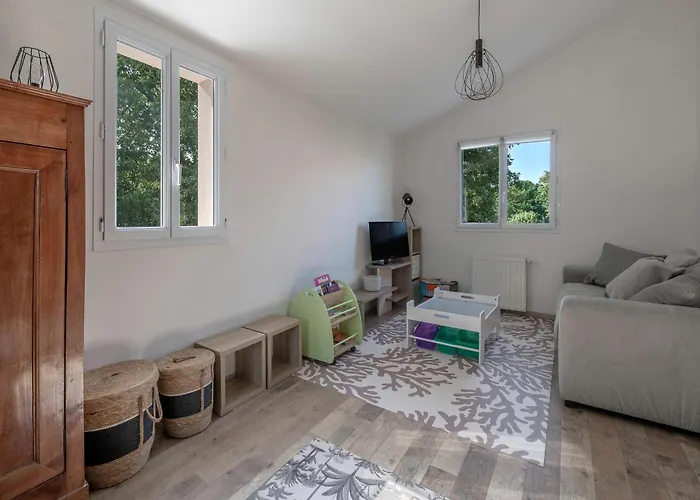 別荘 Maison Familiale Pour 8 Pers - 400m De La ポルニック