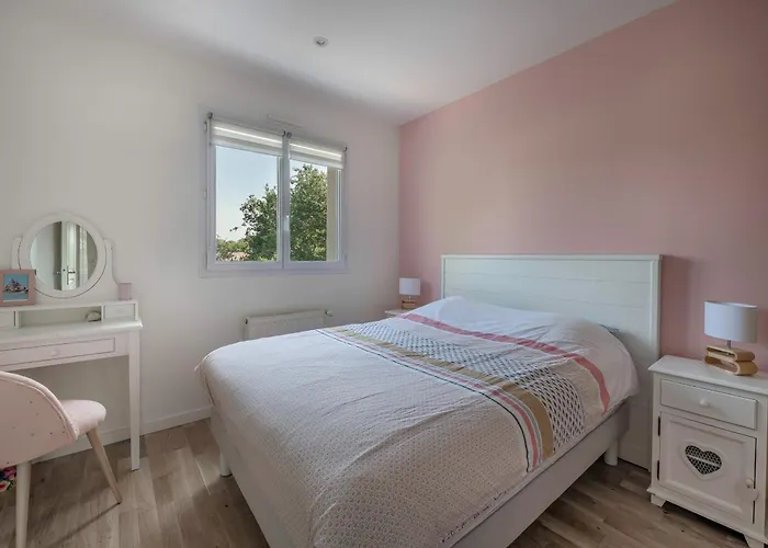 Maison Familiale Pour 8 Pers - 400m De La * Pornic