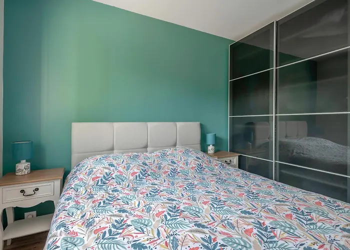 Holiday home Maison Familiale Pour 8 Pers - 400m De La