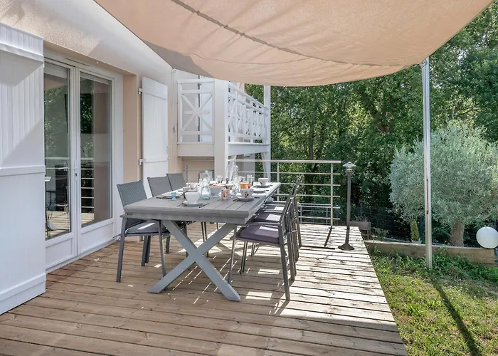 Holiday home Maison Familiale Pour 8 Pers - 400m De La