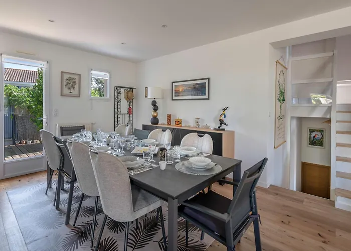 Maison Familiale Pour 8 Pers - 400m De La Holiday home Pornic